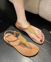 Flache Flip-Flops im Bohemien-Stil in Schwarz